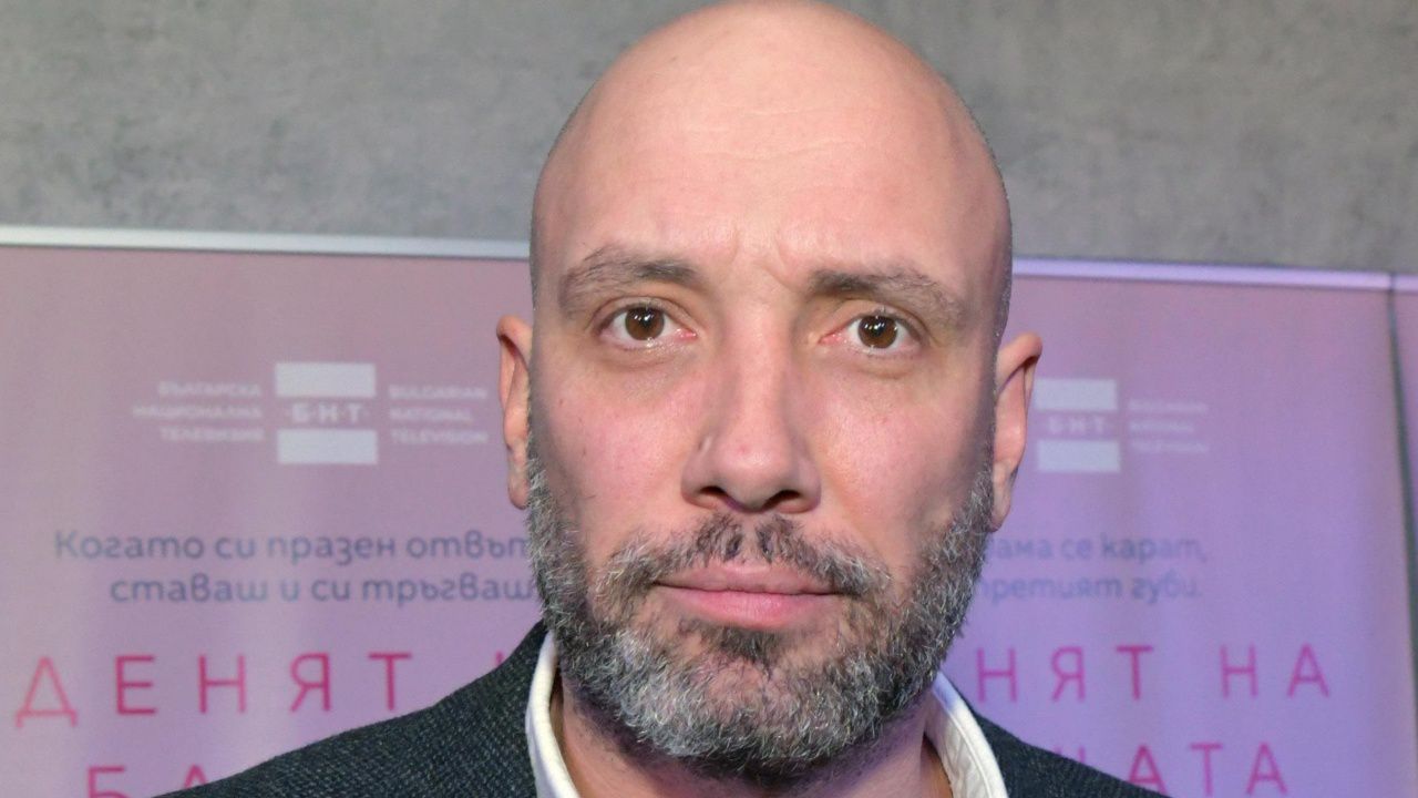 Захари Бахаров не прилича на себе си, наддал е поне 30 килограма