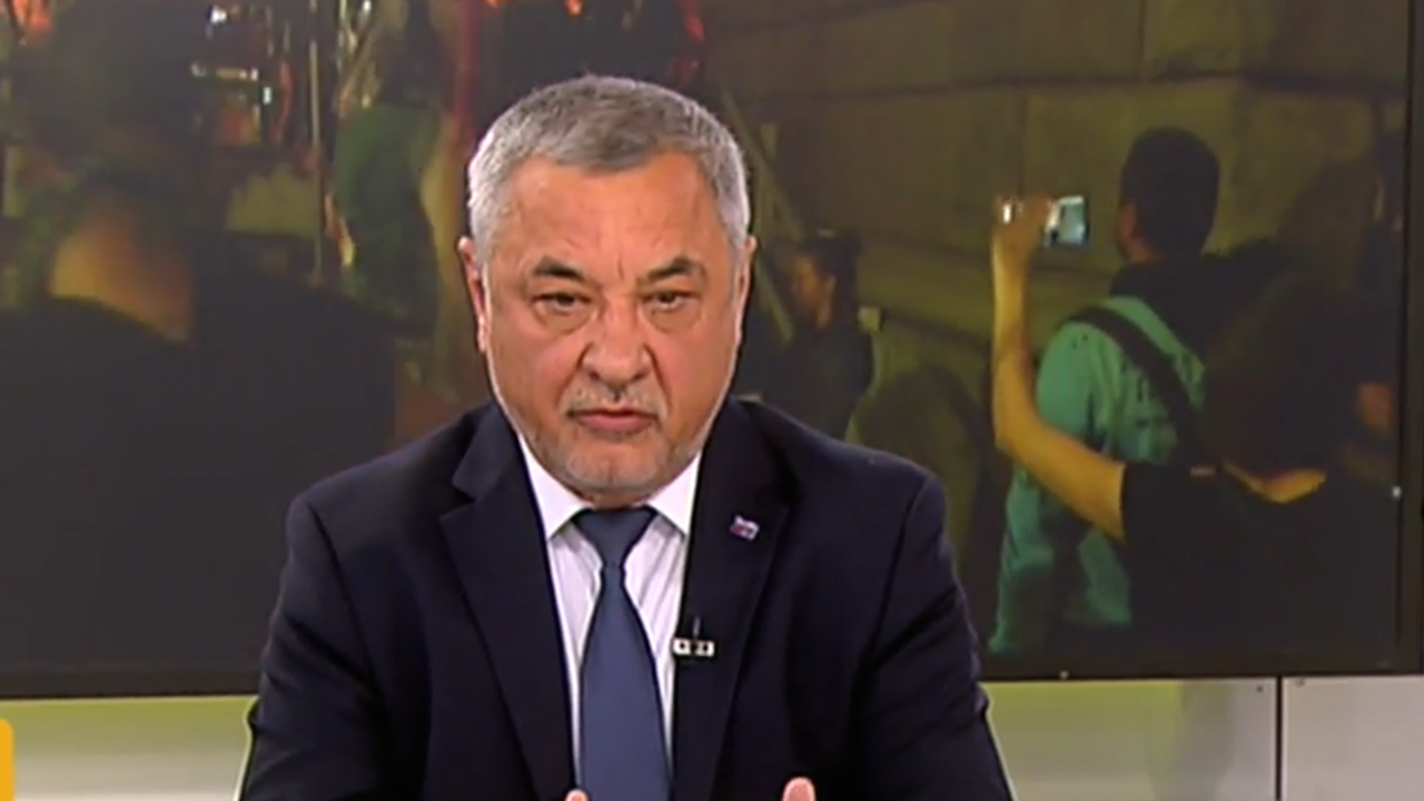 Валери Симеонов: Хората, които се управляват от Дубай, са няколко хиляди души