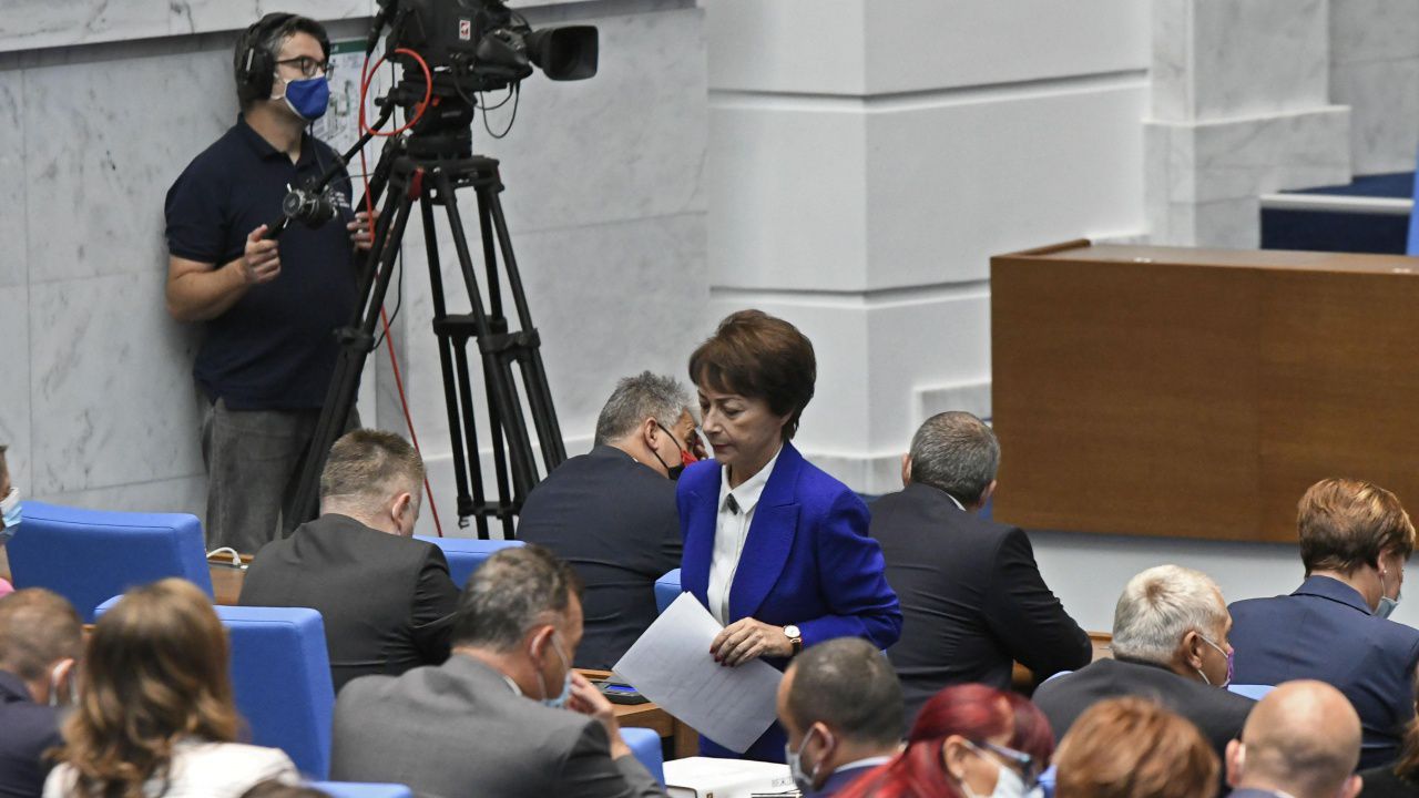 Екзакта с прогноза за 6, 7 или 8 партии в новия парламент