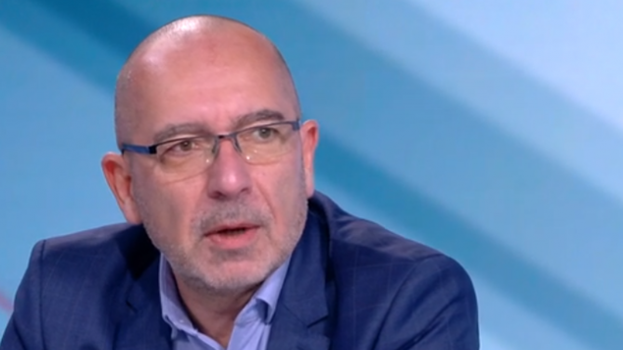 Лекар: 70% от българите веднага ще се ваксинират, ако това е условие да отидат на море в Гърция