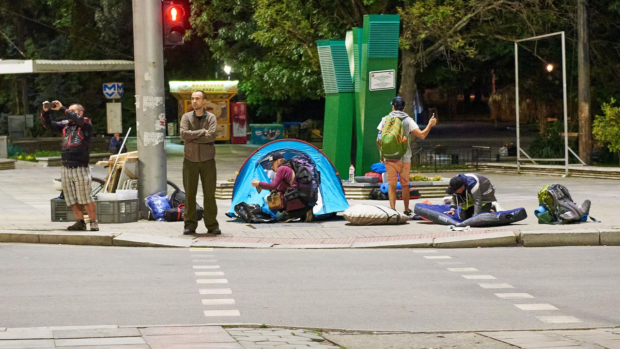 СДС: Подкрепяме правото на протести, но не с цената на вандалски актове, поругаване и беззаконие