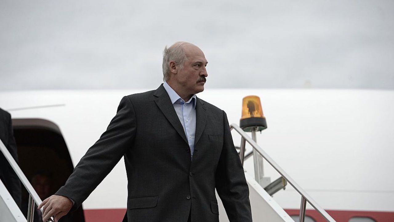 Лукашенко: Няма да намерят мой дворец