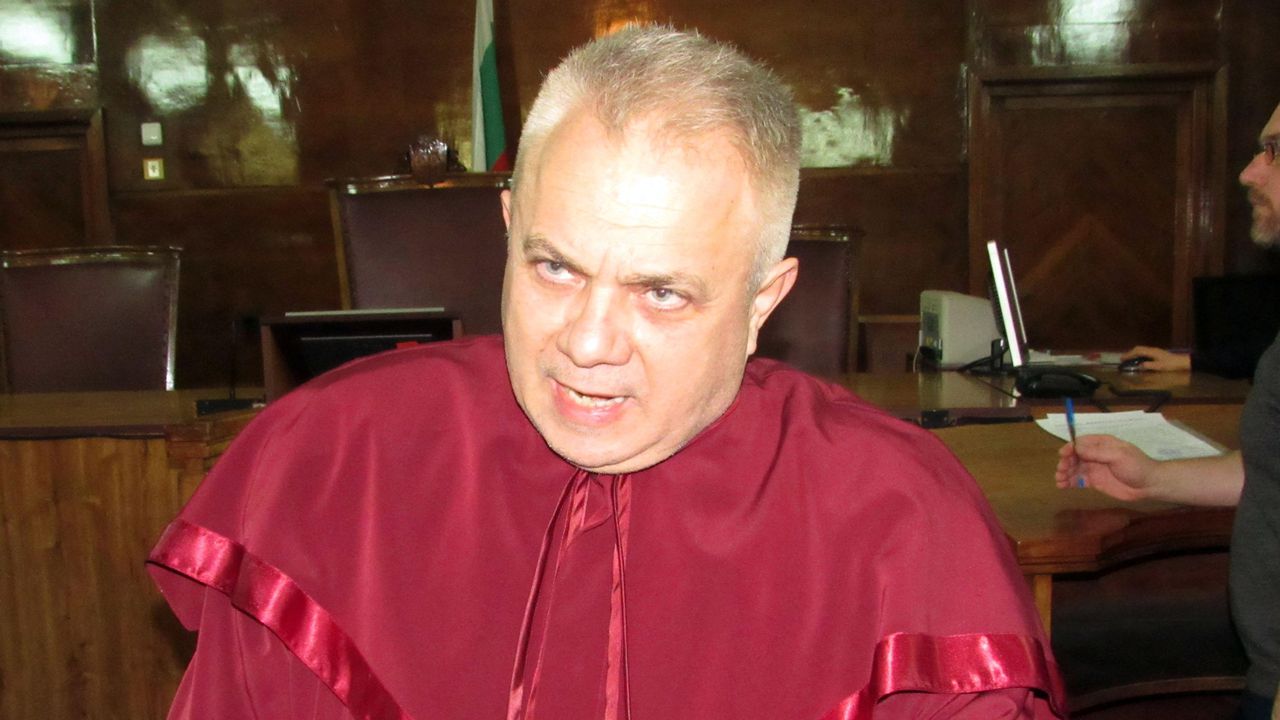 След скандала за лобизъм прокурор Николай Николов подаде оставка