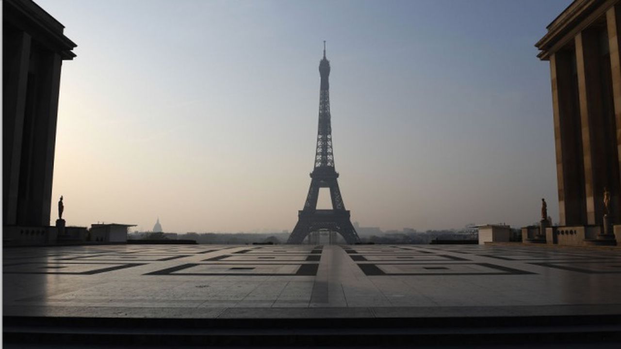 Франция може да остане напълно затворена до средата на февруари