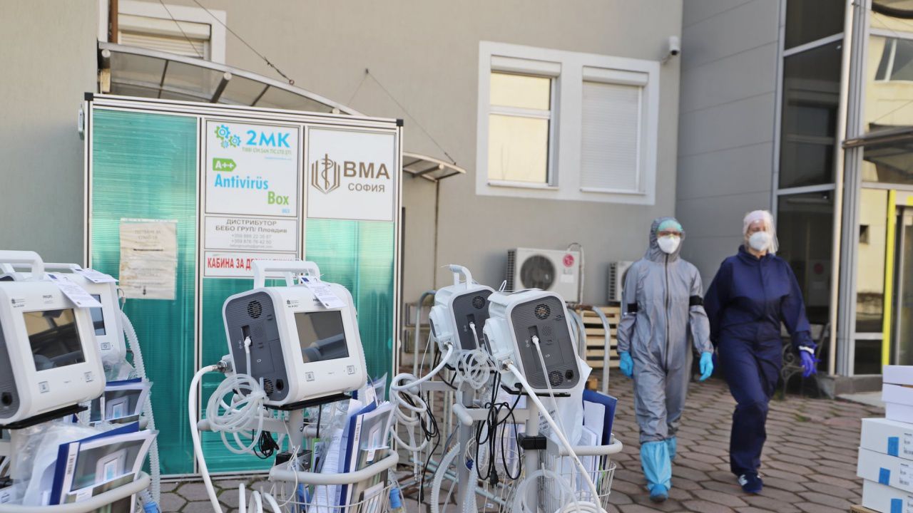 7 респиратора за лечение на пациенти с COVID-19 получи ВМА
