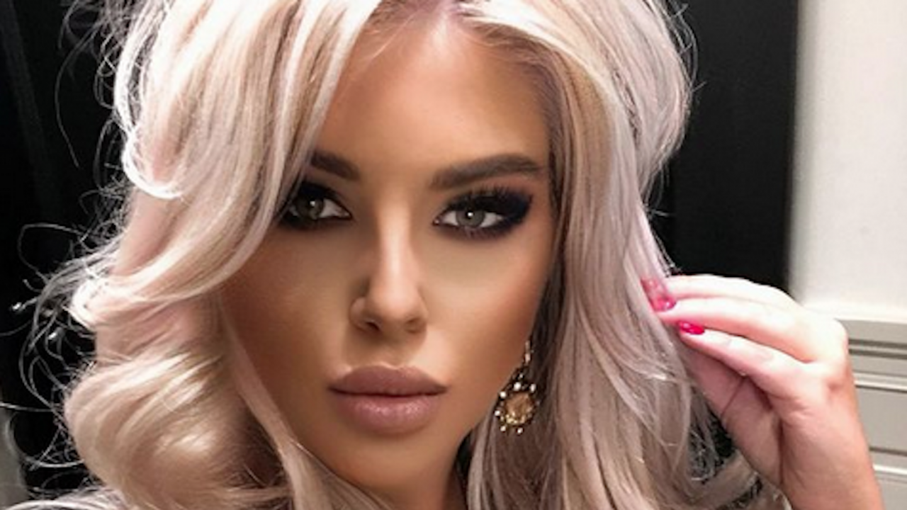 Андреа пусна песен с починалия Ангел