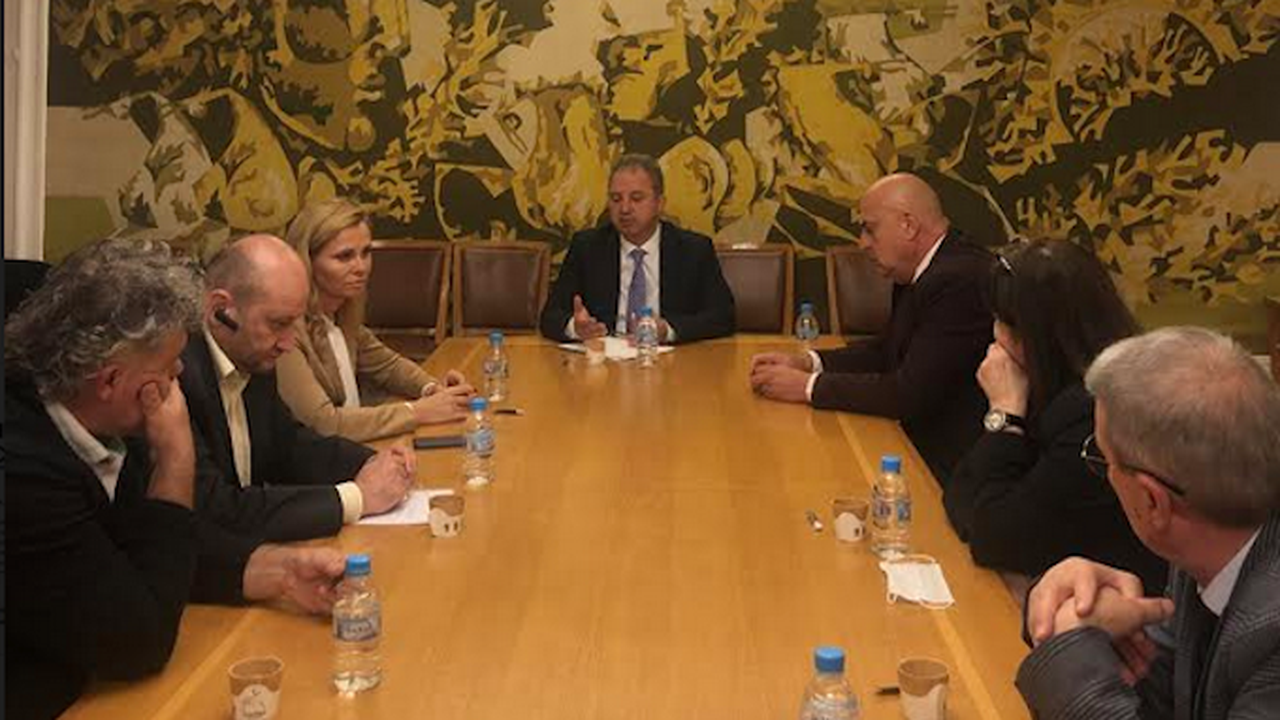 Депутати от НФСБ обсъдиха с експерти мерки, свързани с борбата срещу дрогираните шофьори