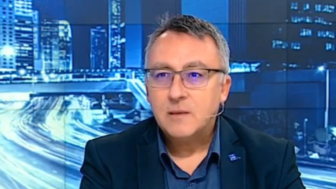 Стаматов: Твърде малък брой учители искат да се ваксинират