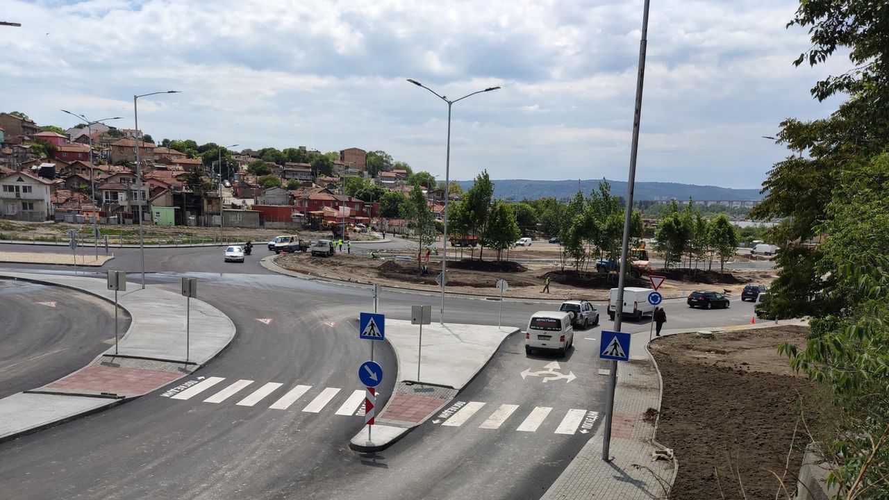 Отвориха новото кръгово под "Максуда" във Варна