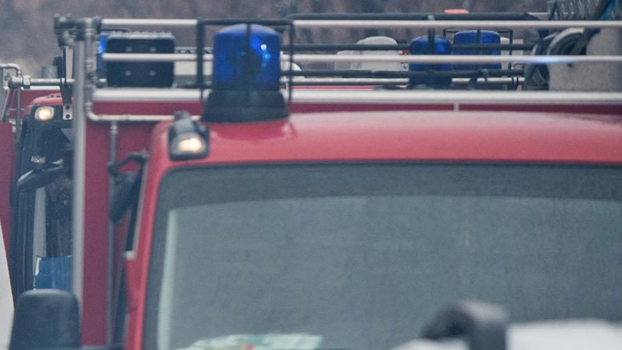 При пожар в дома си е починала 82-годишна жена в плевенското село Ясен
