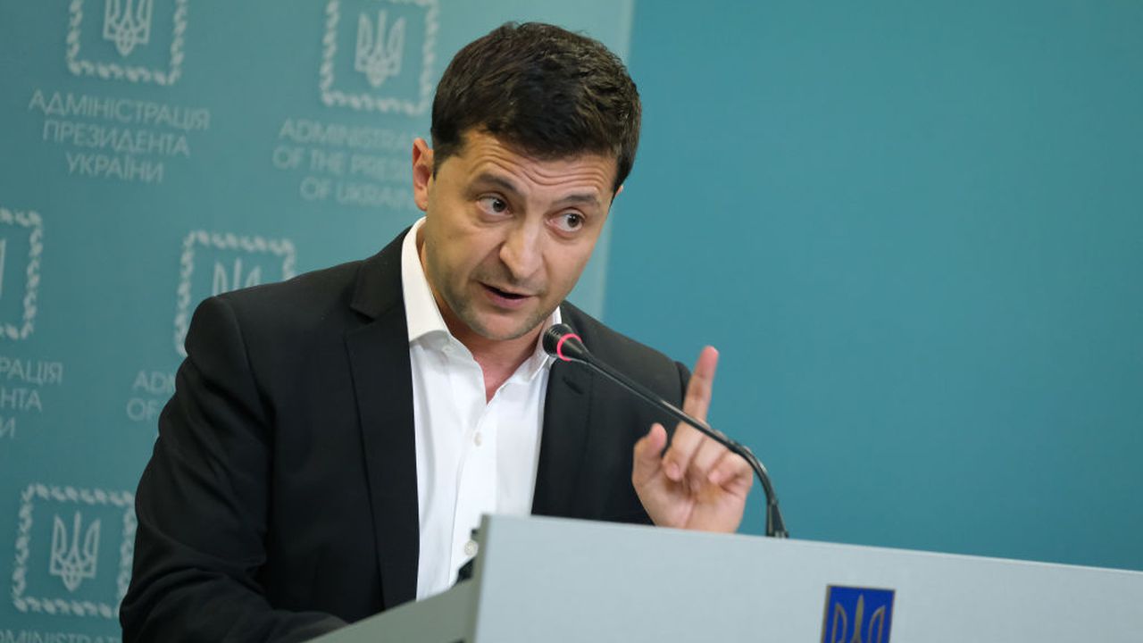 Зеленски призова Беларус да се откаже от насилието, Варшава изрази дълбоко безпокойство