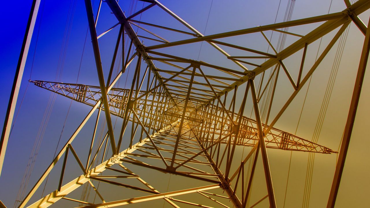 Спешни мерки ще предприеме EVN за проблема с токовите удари в ямболски села