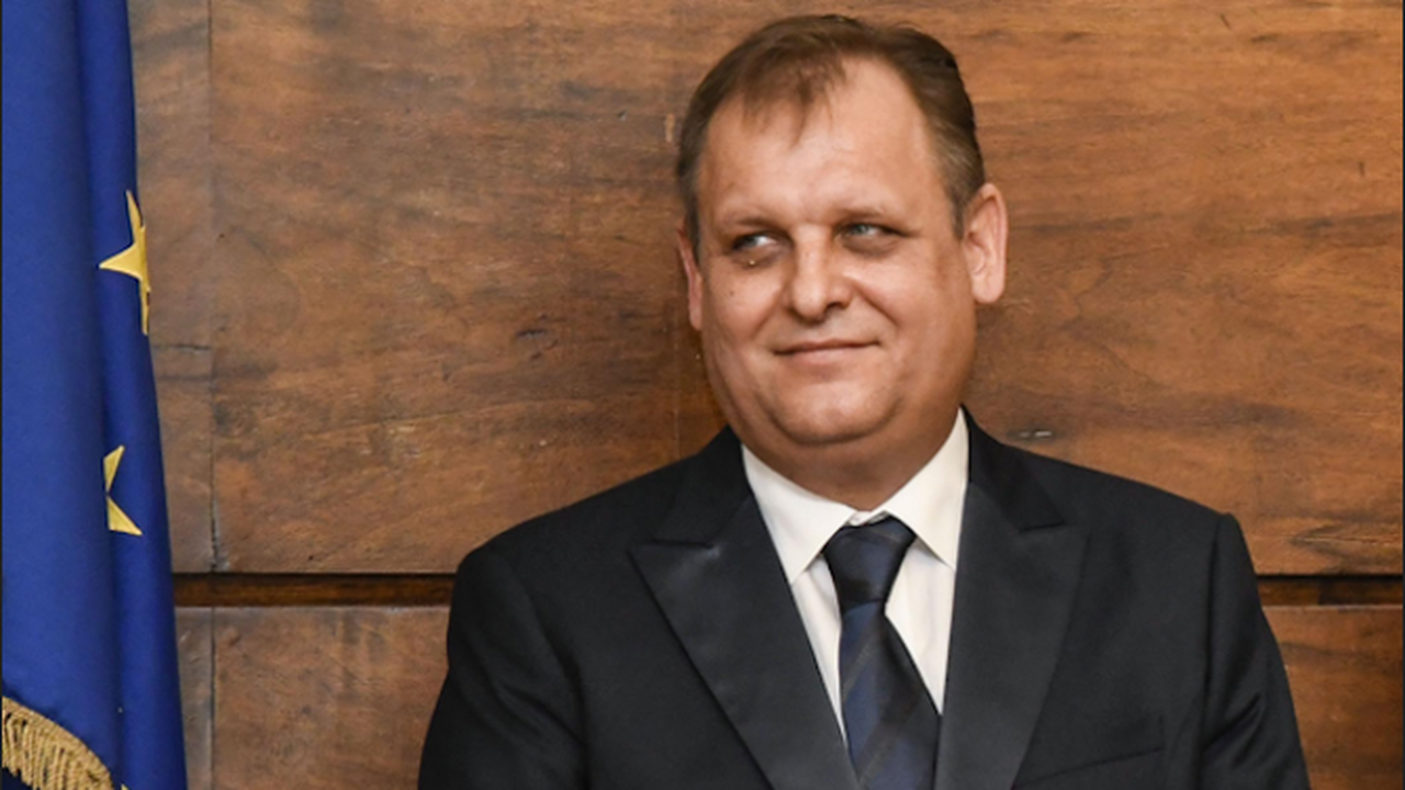 Председателят на ВАС с официална позиция по казуса Лесопарк Росенец