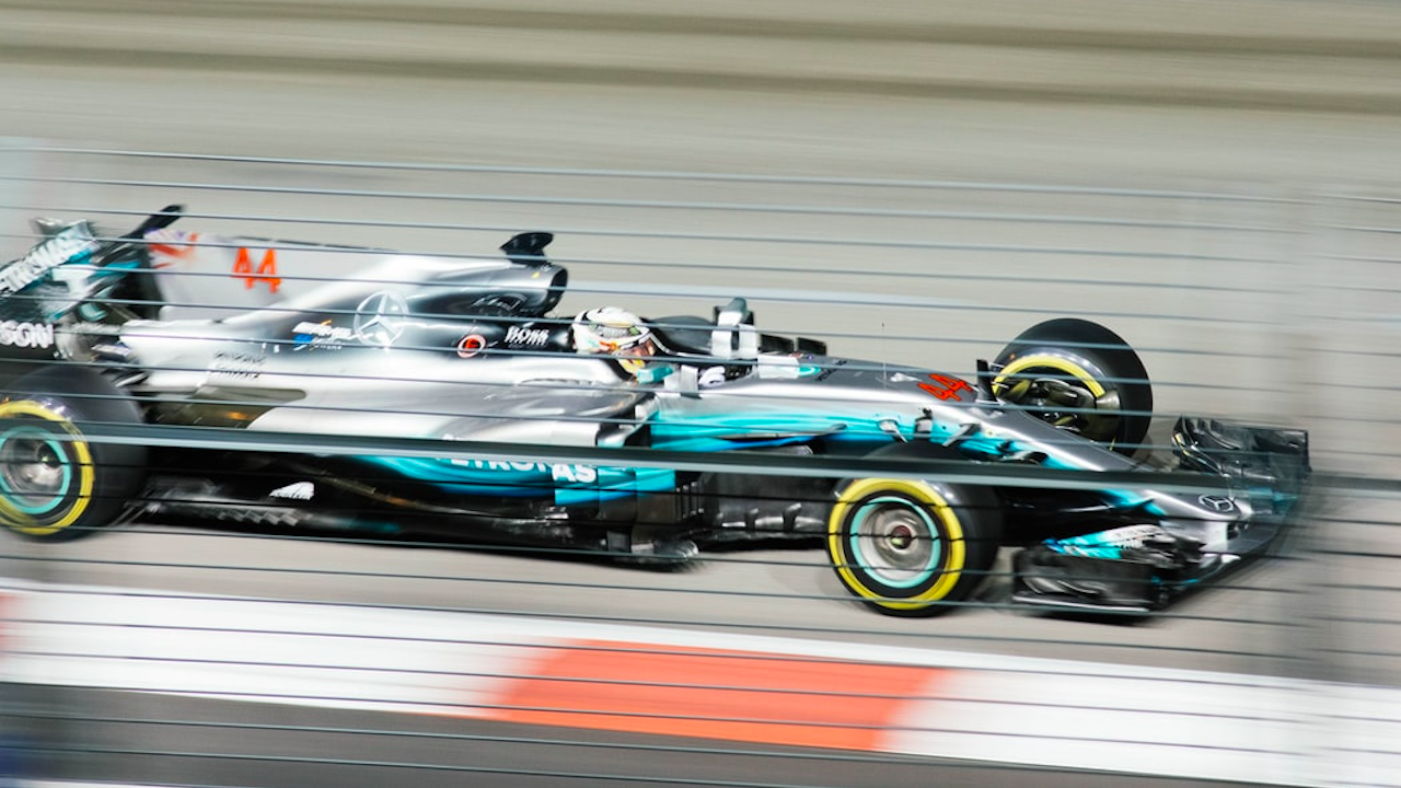 Верстапен и Хамилтън са фаворити в първото състезание от сезона на Формула 1