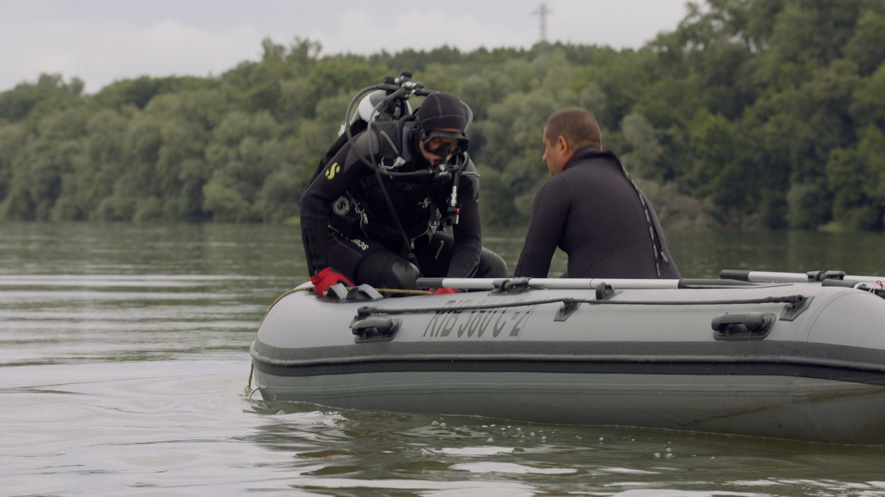 Военнослужещи от Въоръжените сили повишават водолазната си подготовка