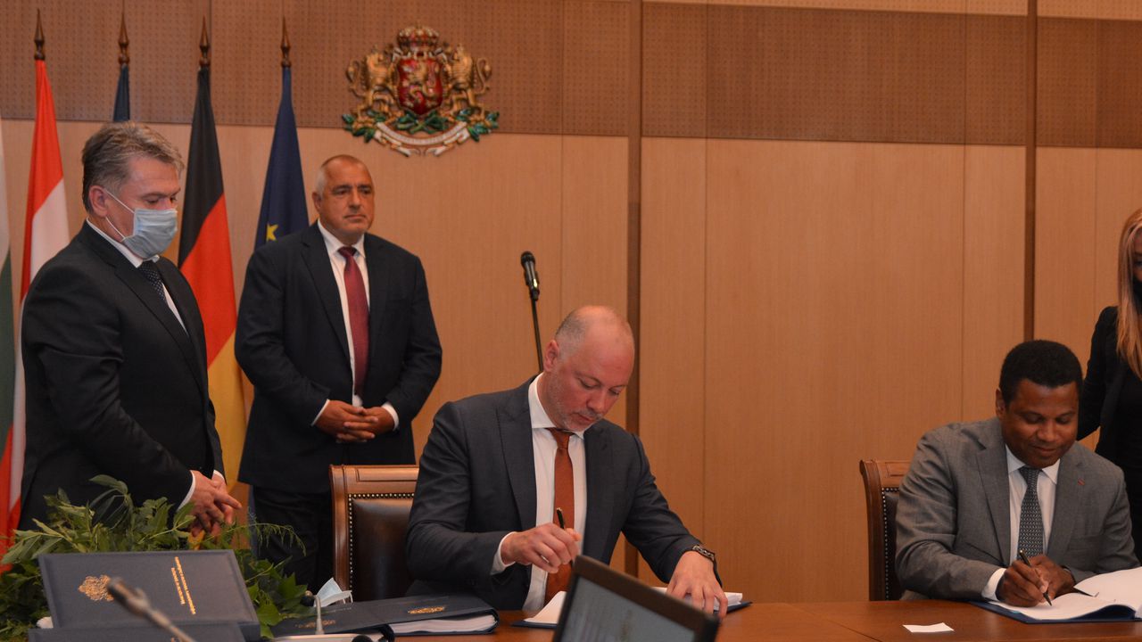 Росен Желязков за концесионния договор за летище София: Това е показател за устойчивото развитие на България