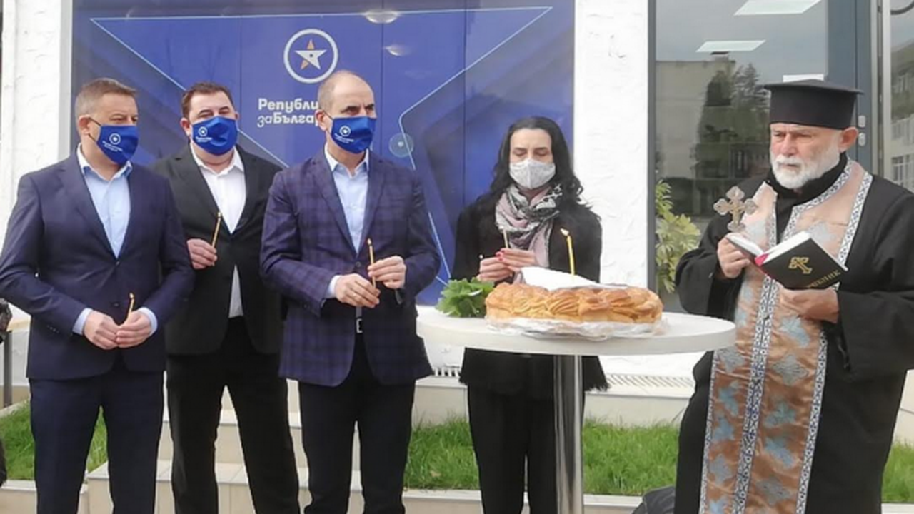 Д-р Атанас Камбитов е координаторът на Републиканци за България за Благоевградска област