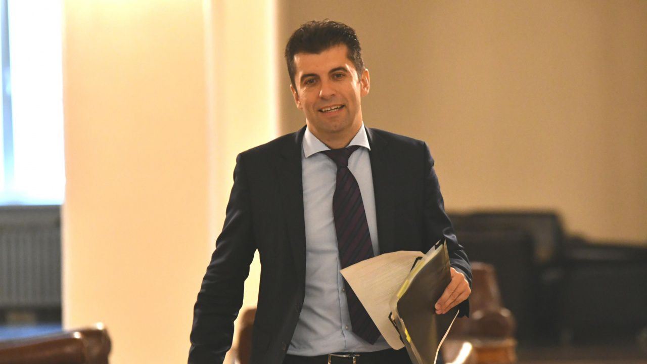 Кирил Петков с нови разкрития за срещата си със Слави