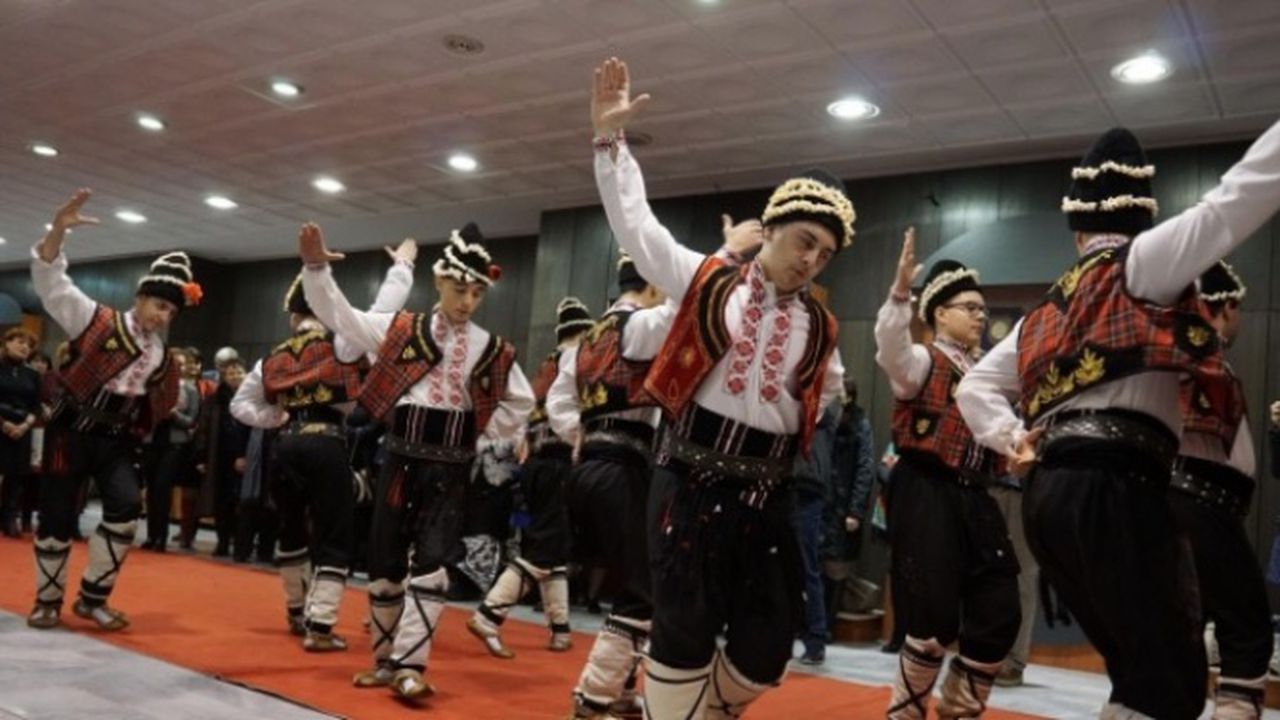 Коледари поздравиха тараклийци за Рождество Христово