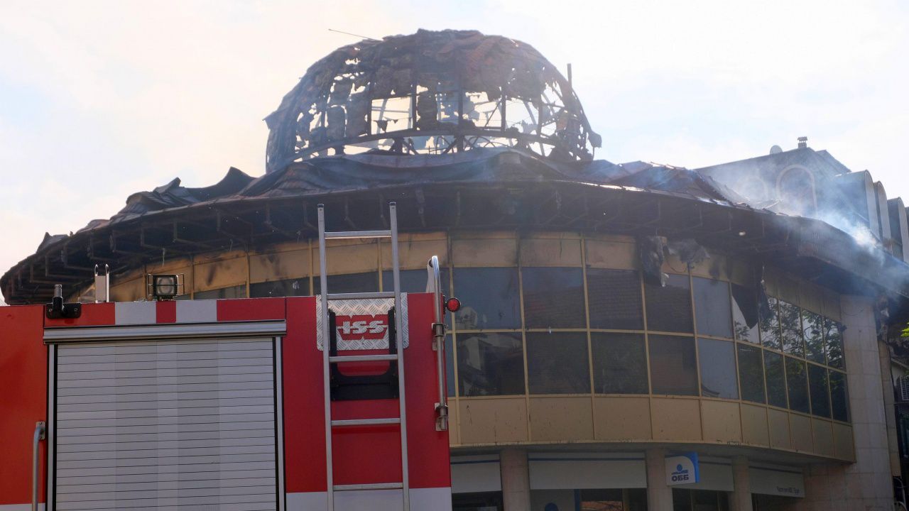 Съдът остави в ареста задържания за палежа на "Купола" в Благоевград