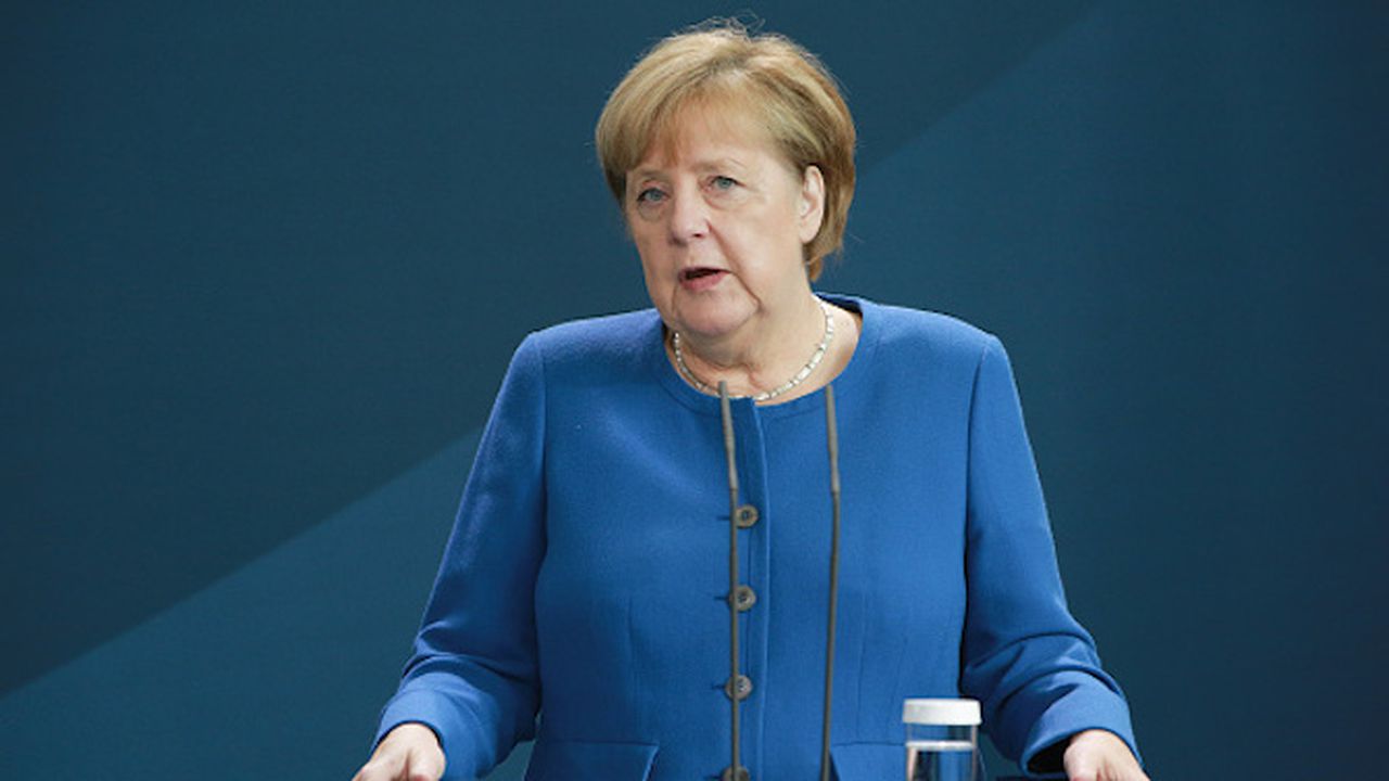 Меркел предупреди, че предстои тежка зима