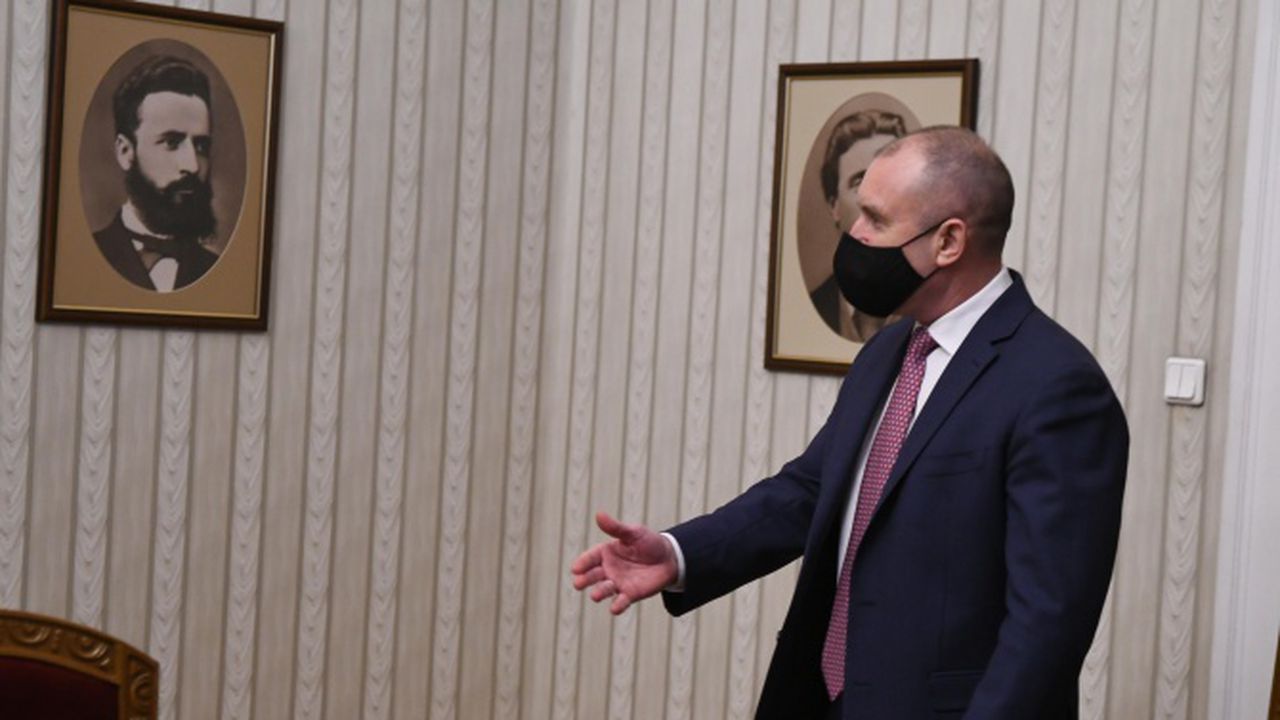 Румен Радев: Ще се постарая по най-бързия начин да дам отговор за датата на изборите