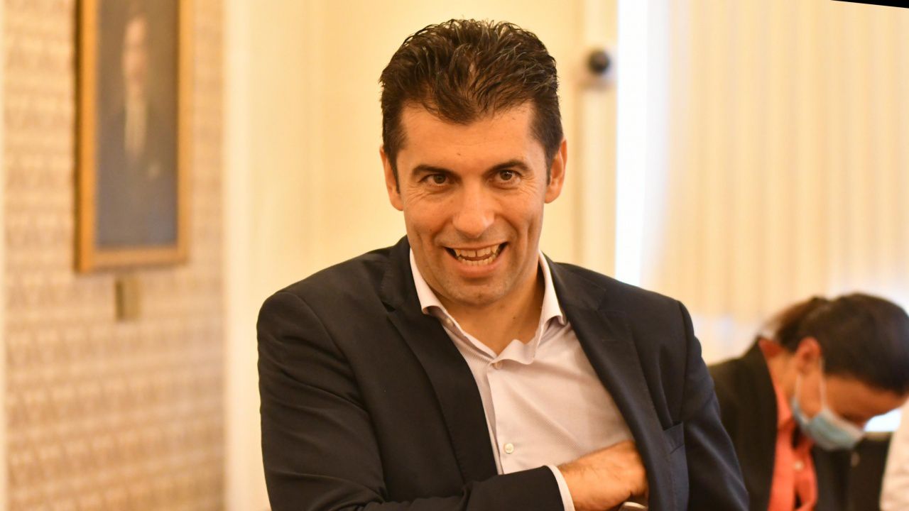 Кирил Петков разкри дали е коментирано следващо служебно правителство при президента