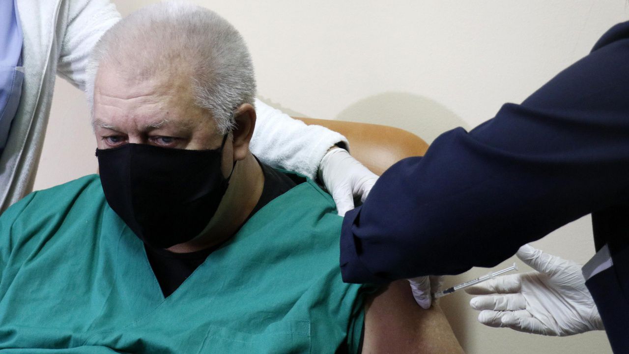 1200 съобщения за нежелани реакции след поставянето на ваксина у нас