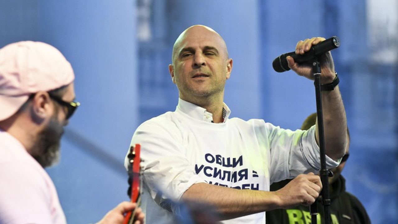 Светльо Витков атакува Слави: С какви средства се издържа телевизията ви?