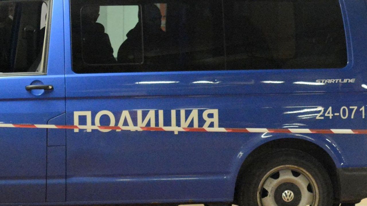 Въоръжени и маскирани обраха инкасо в Перник. Сумата вътре - рекордна