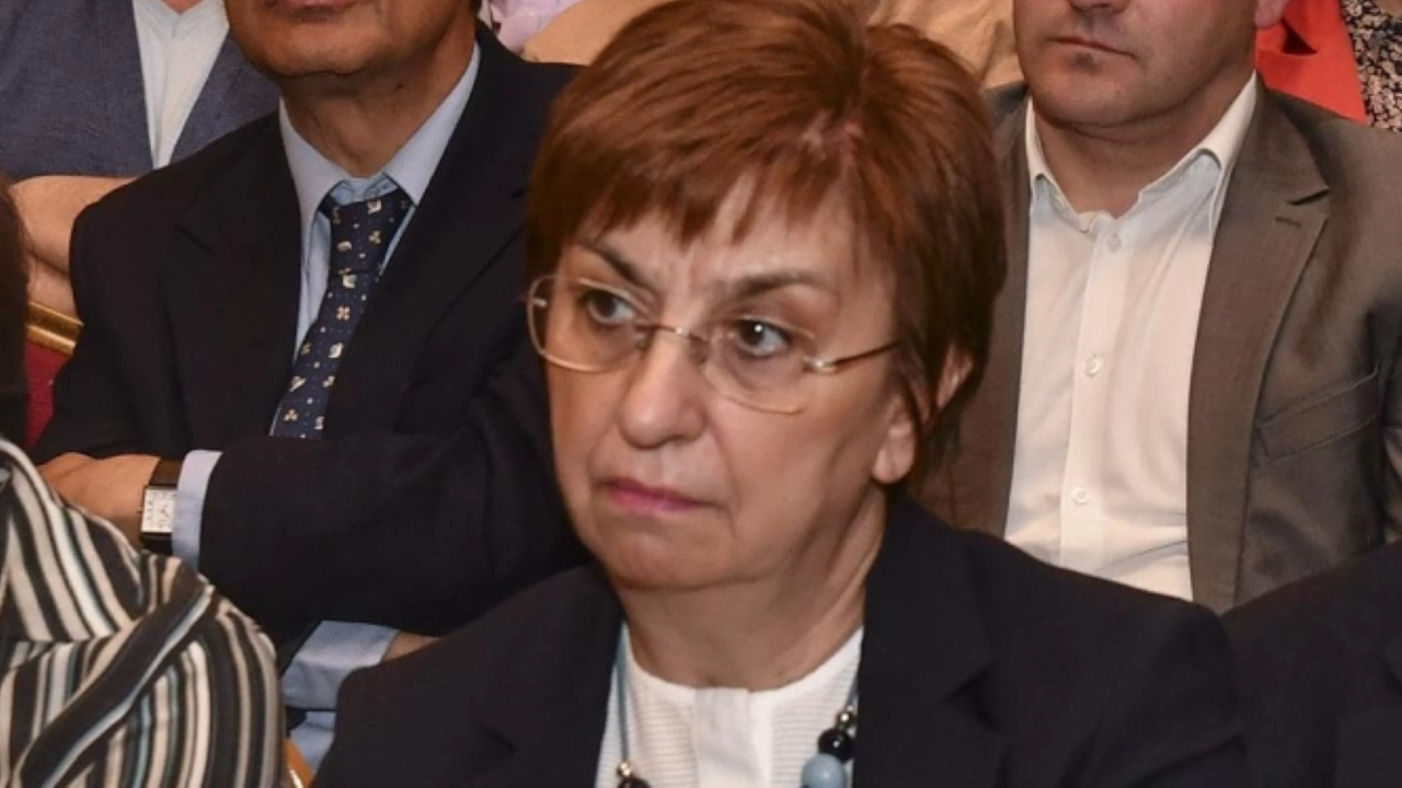Екатерина Михайлова: Гешев е в грешка, няма нищо противоконституционно в изслушването му в НС