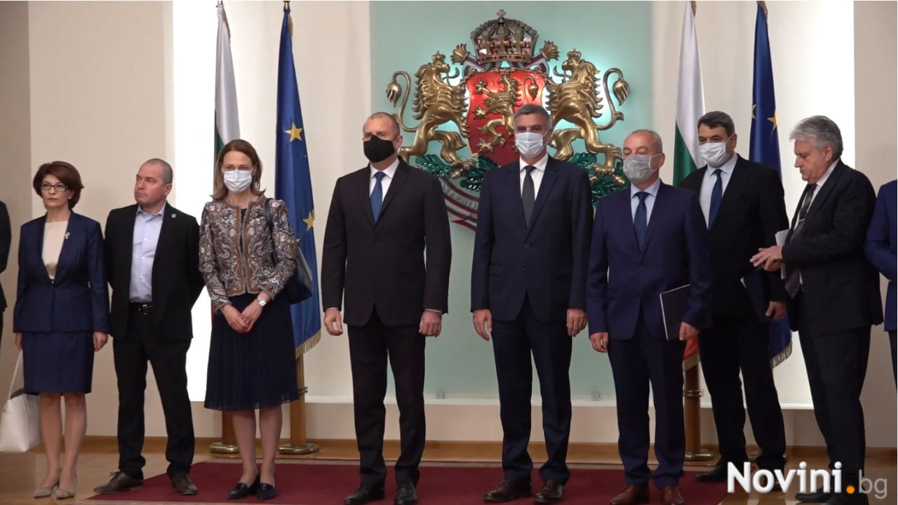 Започна заседанието на КСНС при президента