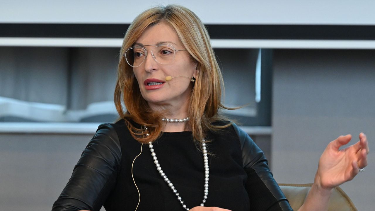 Екатерина Захариева: Еврото е доказателство за пред света, че България е на масата на силните