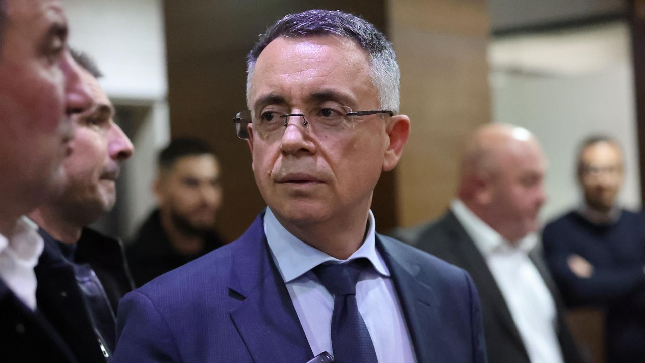 Нямаме договорка за каквото и да било сливане и обединяване,