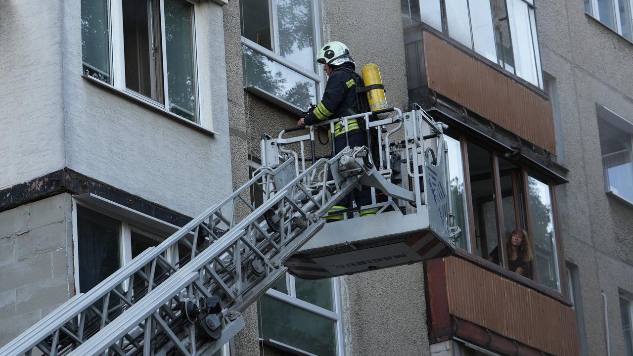 Пожар е избухнал в жилищна сграда в квартал Стрелбище“, в