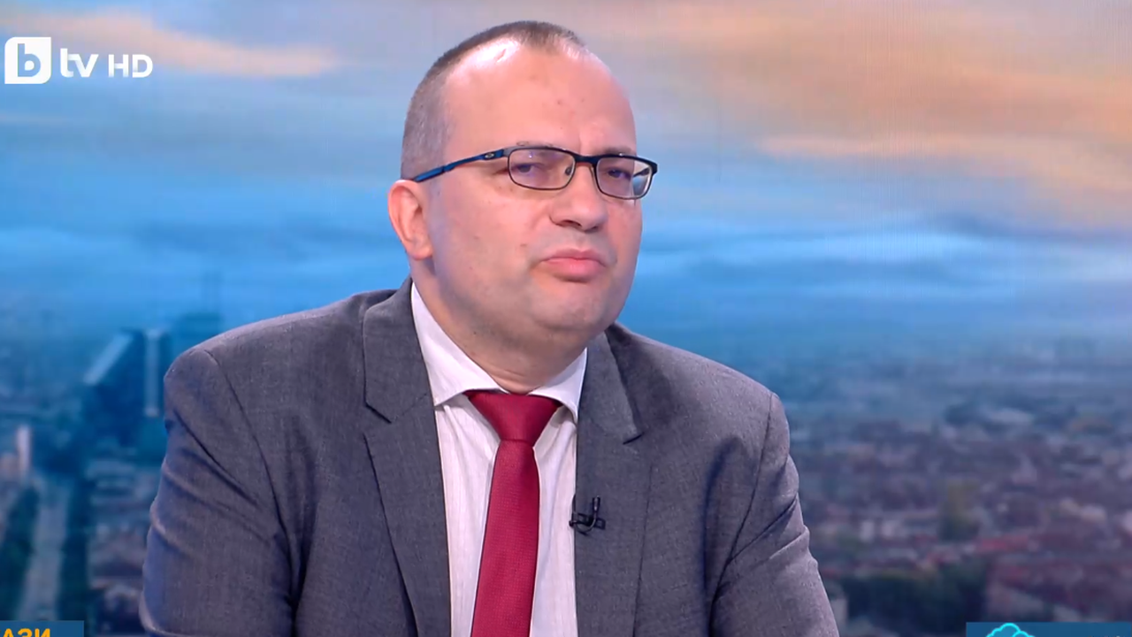 Правителството взема по 500 млн. лв. заеми всяка седмица, това