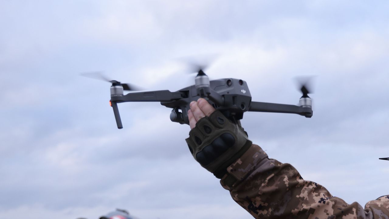 Нивото на водата се е понижило с 1 метър, уточни