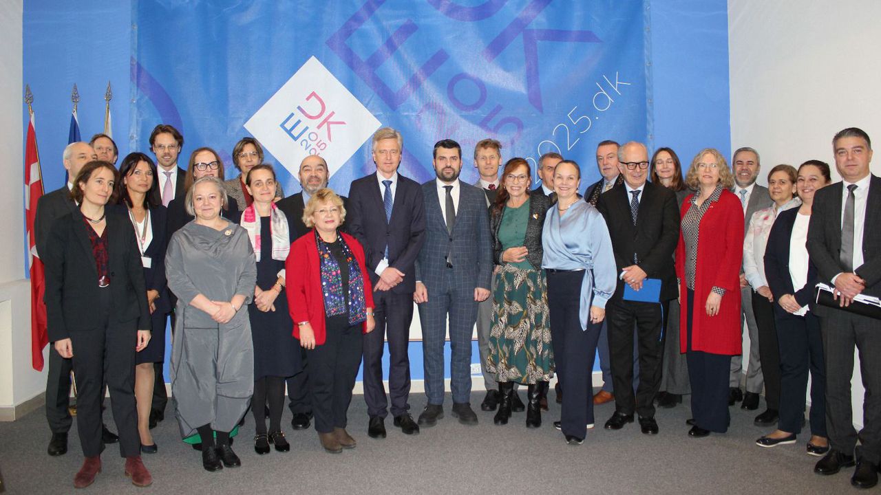 Срещата, състояла се в посолството на Кралство Дания в София,