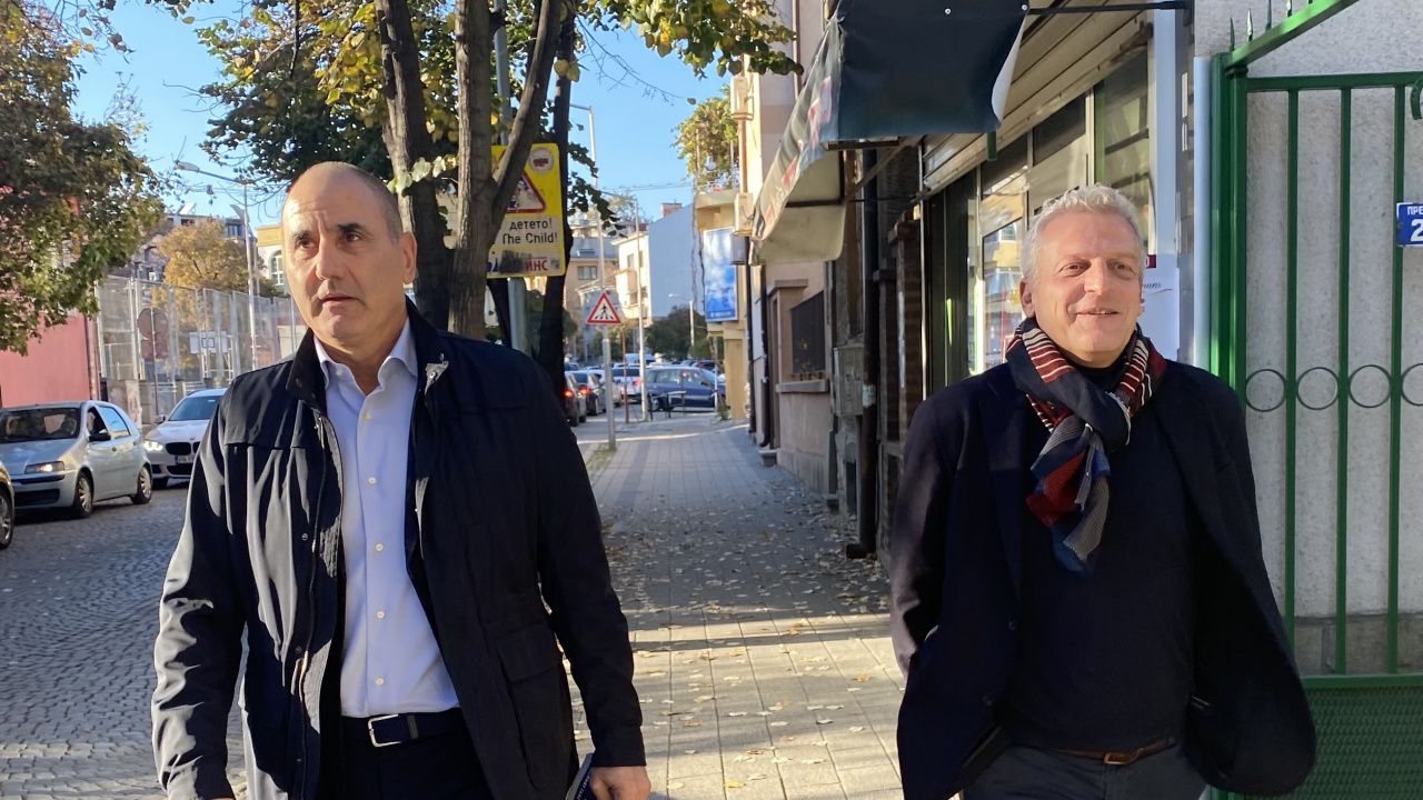 Москов и Цветанов: Най-големите кражби са през системите на държавата