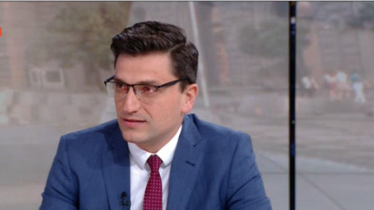 Венко Сабрутев (ПП): Надяваме се Бойко Борисов да присъства на срещата във вторник