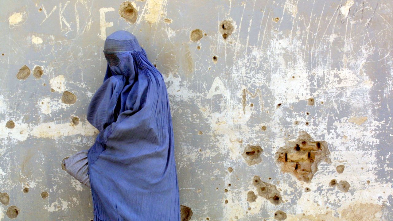 Талибаните забраниха жени да посещават увеселителни паркове в Афганистан