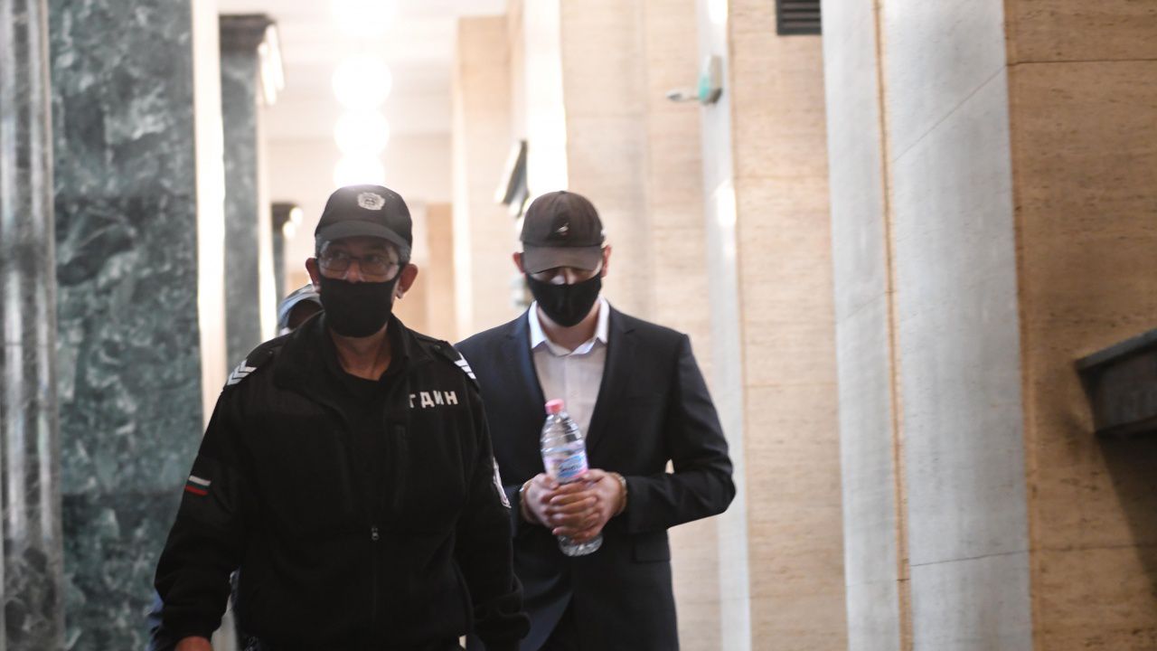 Делото за Милен Цветков: До 15 г. затвор за Кристиан Николов поиска прокуратурата