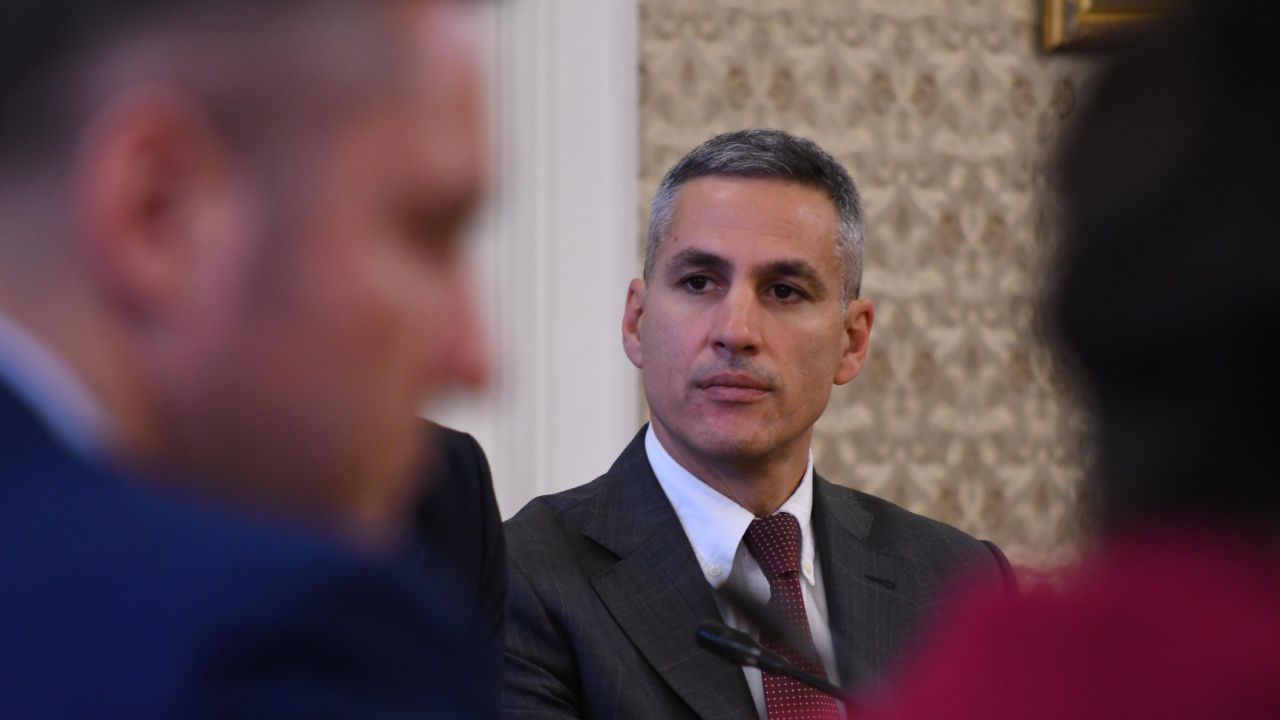 Гюров: Има шанс за работещ вариант с втория мандат до местните избори