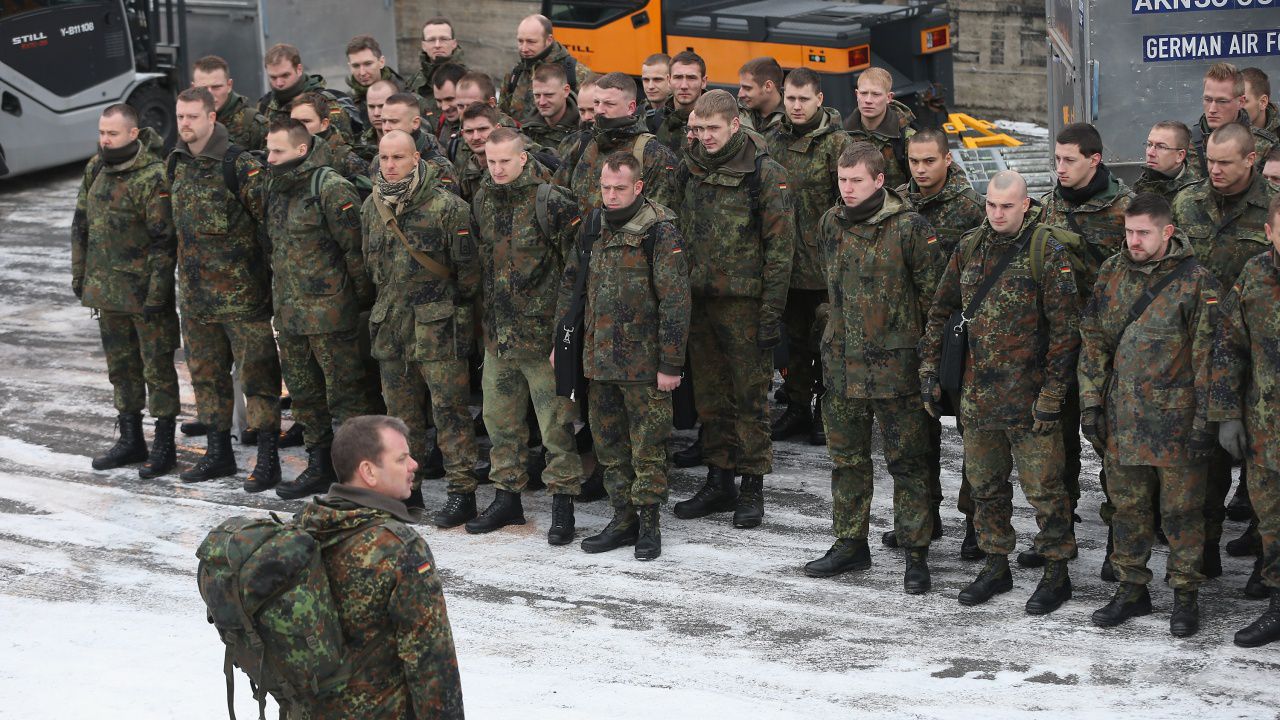 Рязък спад на желаещите за казарма в Германия
