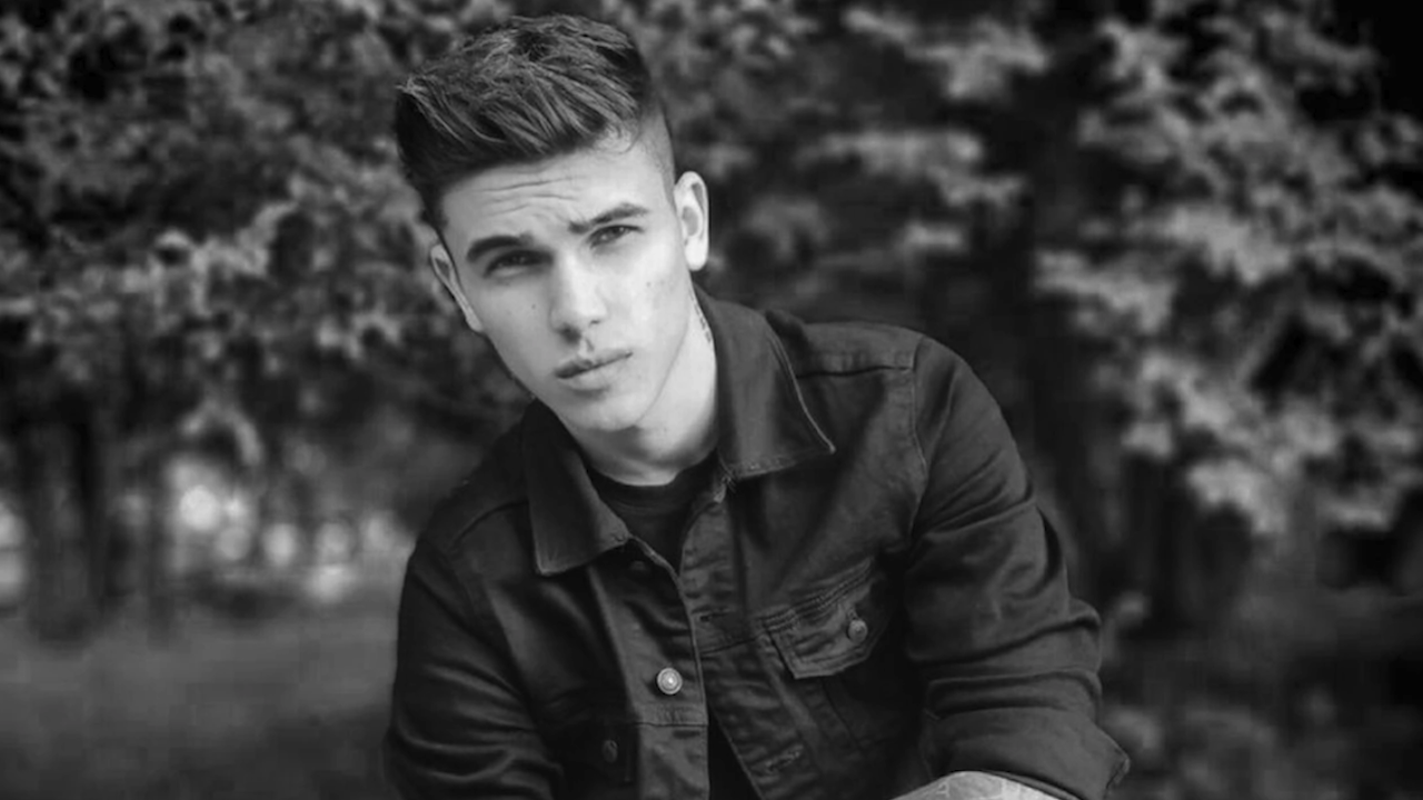 СДВР с подробности за смъртта на певеца Денис Теофиков