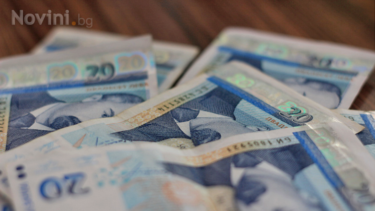 Средният осигурителен доход за юли е 1292,87 лева
