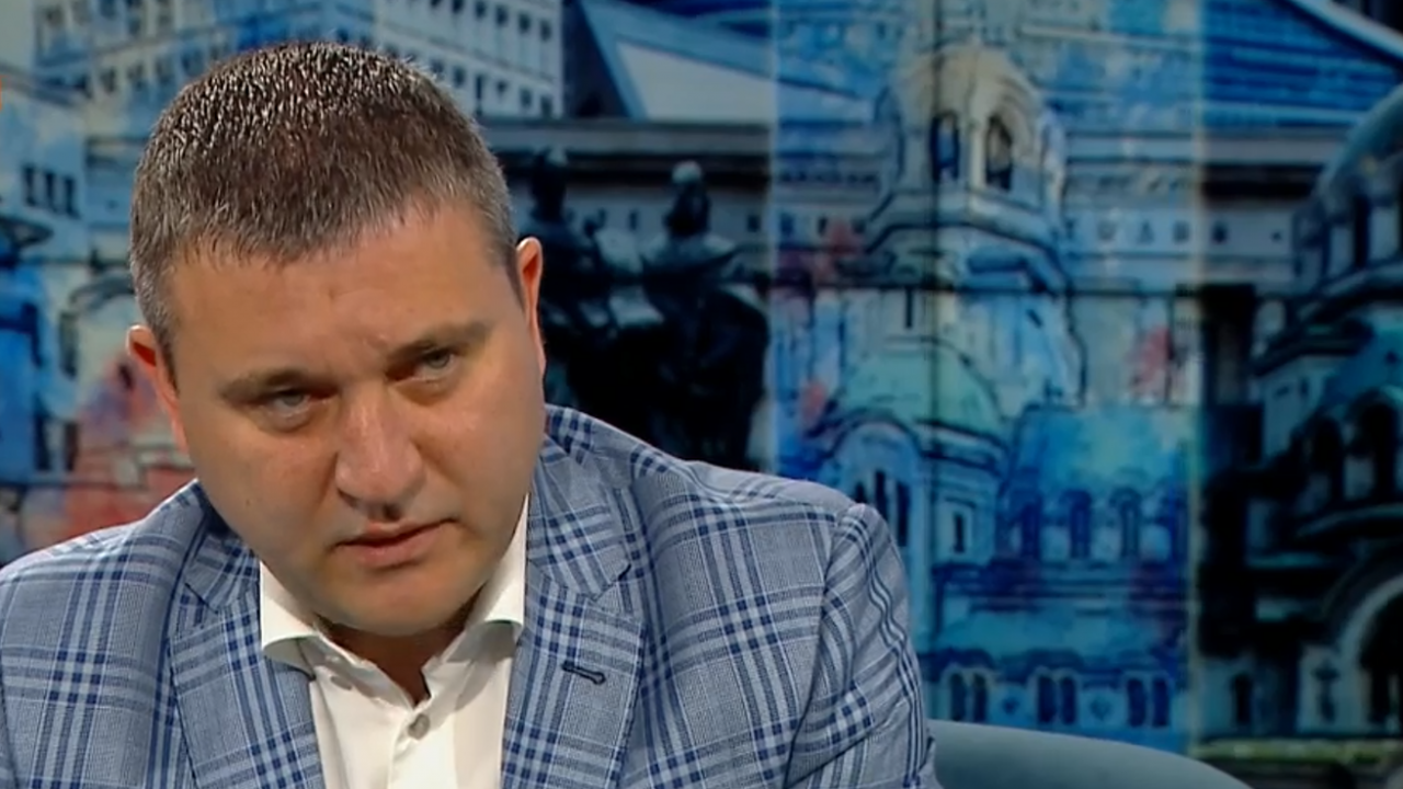 Горанов: От приемането на еврото само ще спечелим, ще загубим единствено българското левче