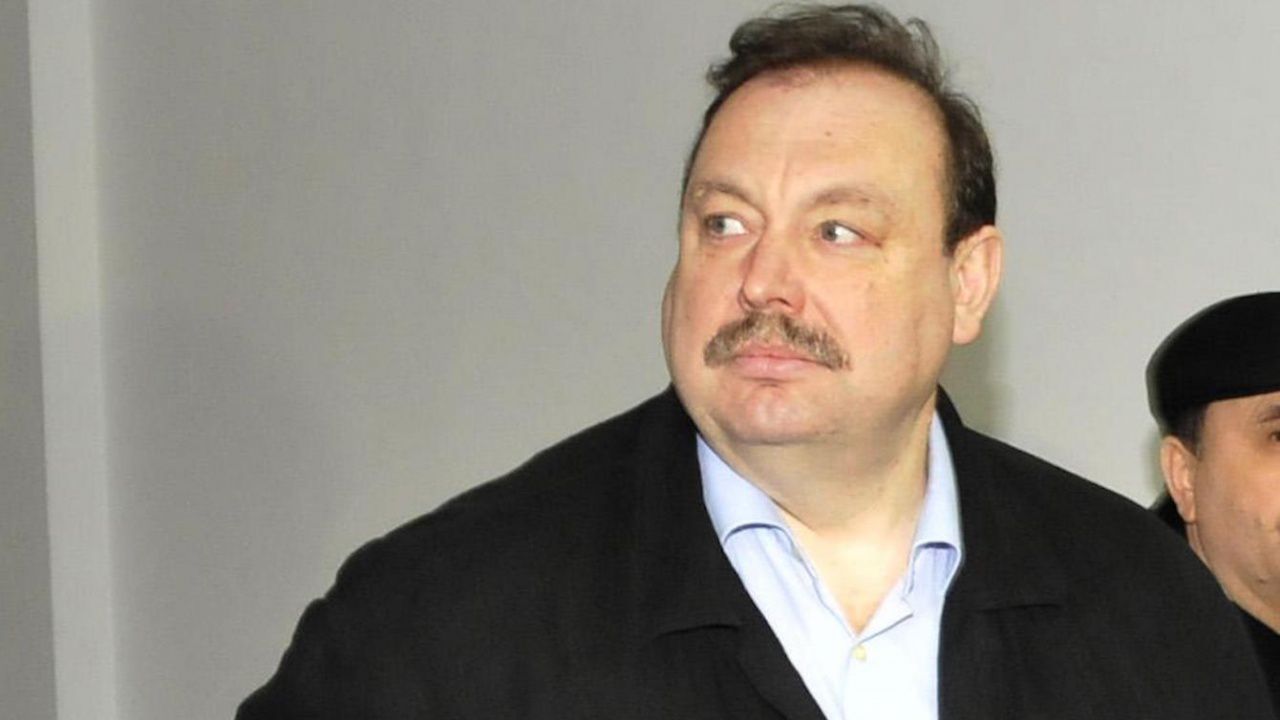 Ексмайор от ФСС: Дмитрий Медведев е разплискал чорбата