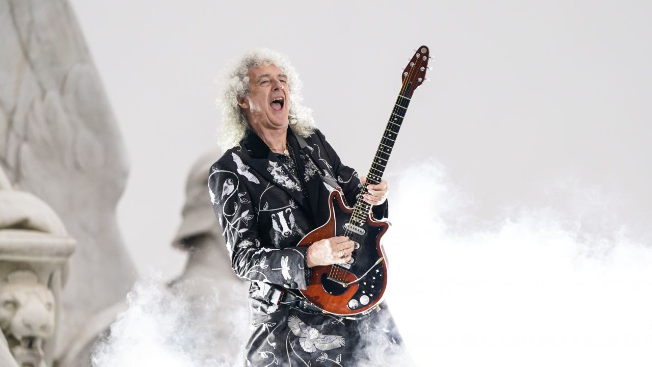 Китаристът на Queen Брайън Мей е удостоен с рицарско звание