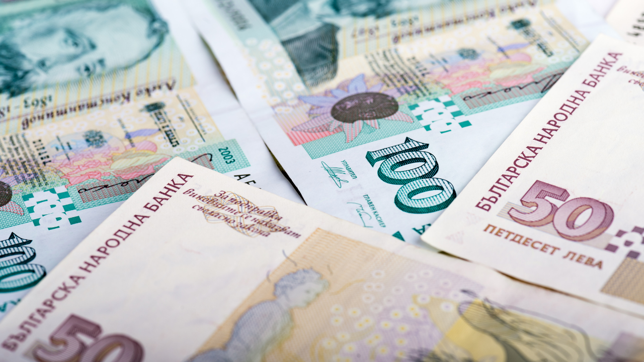Средният осигурителен доход за май е 1299,07 лева